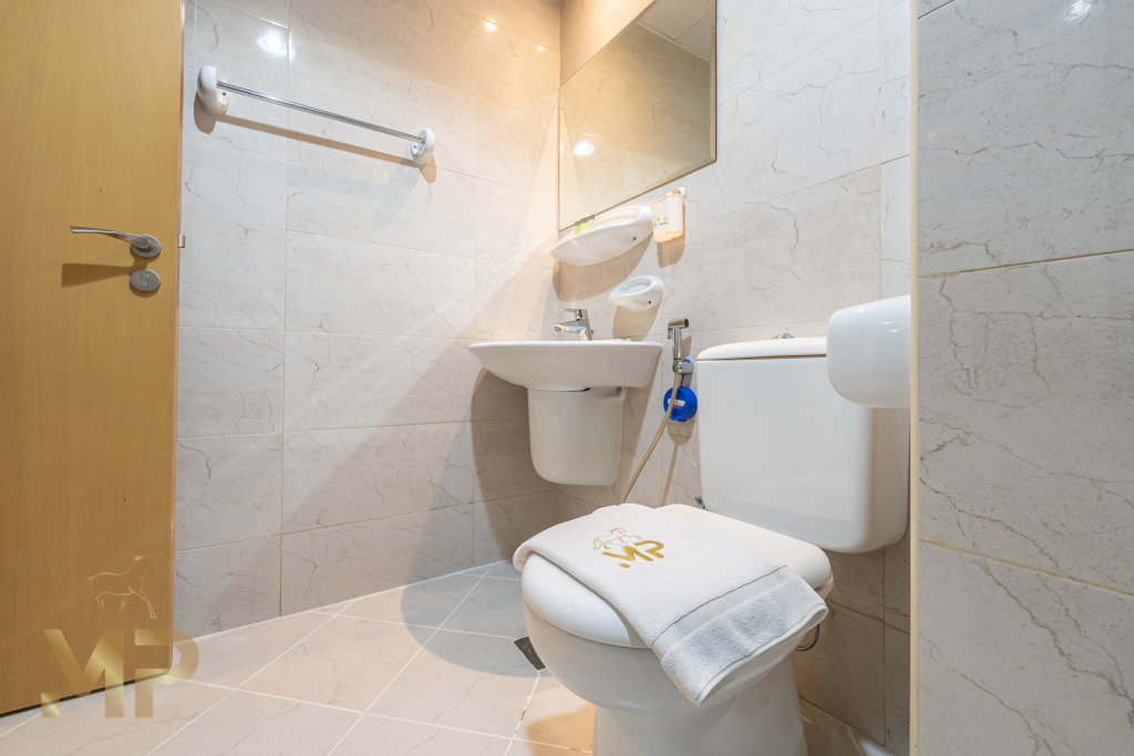 Дубай: Апартаменты Marco Polo - Modern Luxury Apt in JVC: 1BR Gem with City Views