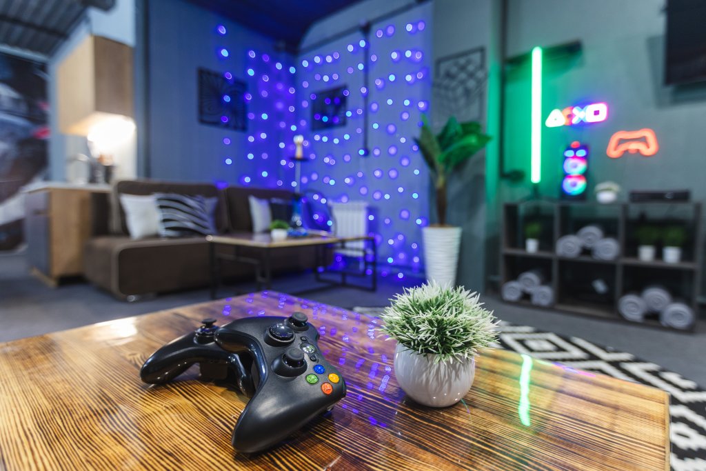 Красноярск: Квартира Аренда Лофта для Вечеринки с Караоке и X Box