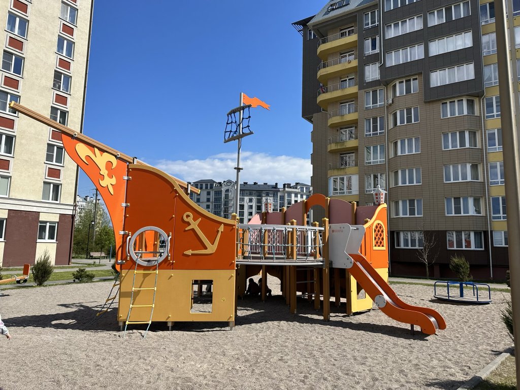 Зеленоградск: Апартаменты Baltic Resort с видом на озеро