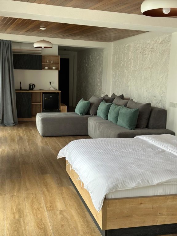 Вардзиа: Hotel Chiko Group