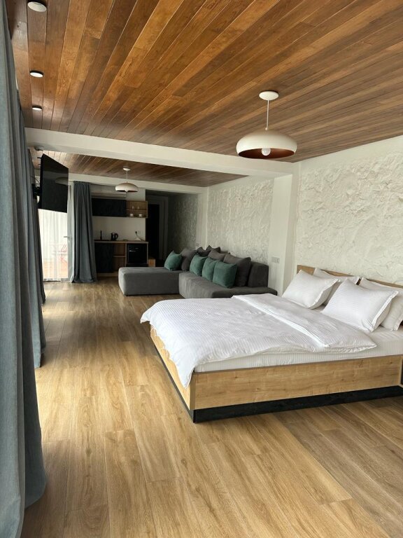 Вардзиа: Hotel Chiko Group