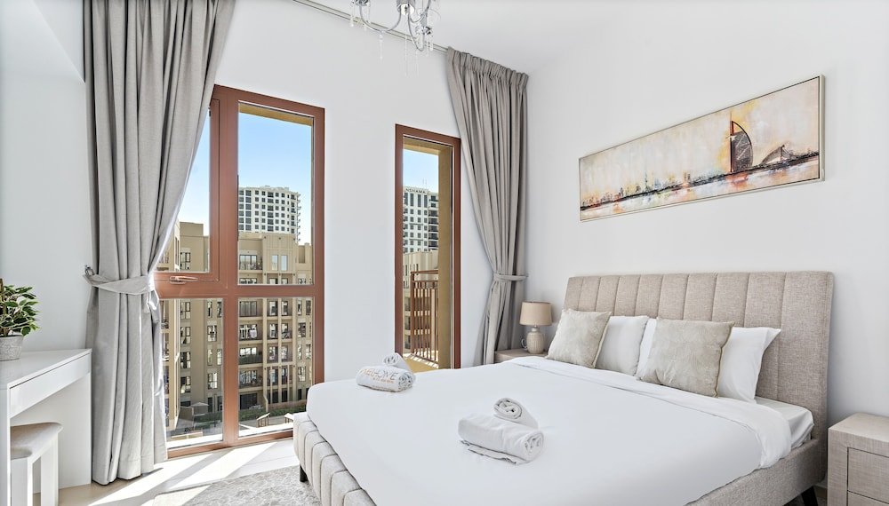 Дубай: WelHome - Urban Serenity, Zahra Breeze 2 Bedroom Retreat