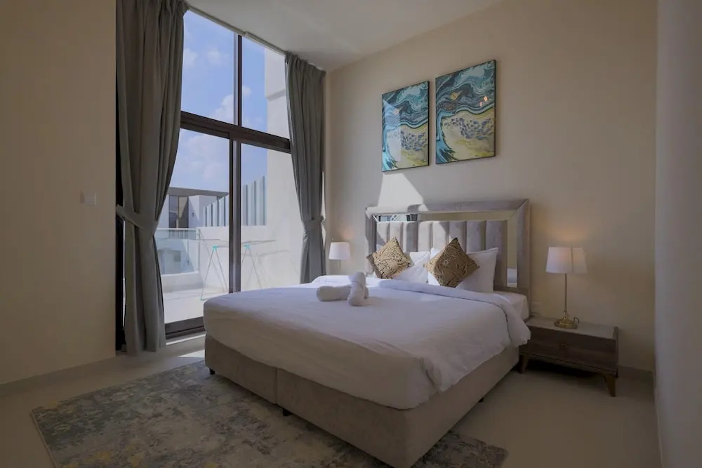 Дубай: Fabulous 4br Villa With Balcony, Dubai
