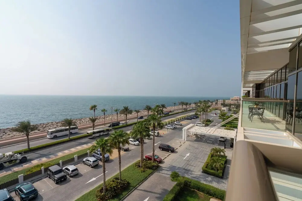 Дубай: HiGuests - TH8