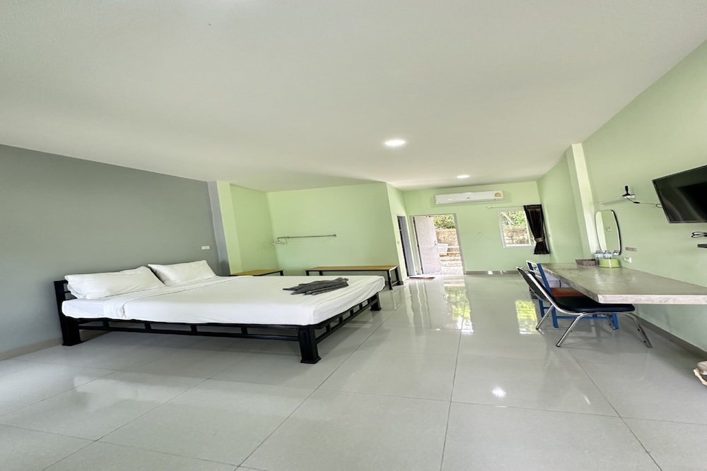 Сакон Накхон: OYO 75467 Baan Siripornchai 2