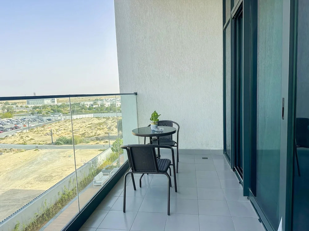 Дубай: Serene 1BR Prive Residences Dubai Hills by 360 Vacation