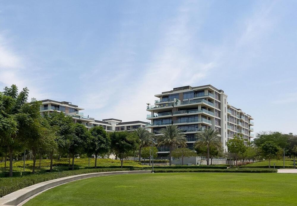 Дубай: Serene 1BR Prive Residences Dubai Hills by 360 Vacation