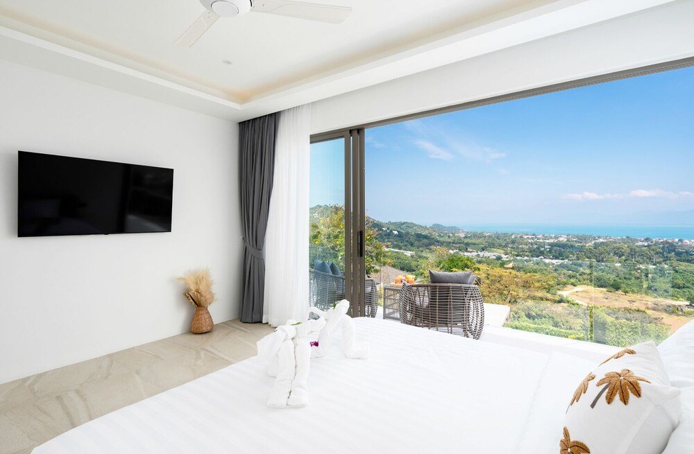 Самуи: Luxury 5 Bedroom Modern Villa - KBR17