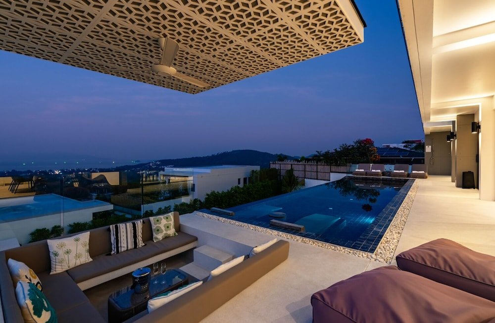 Самуи: Luxury 5 Bedroom Modern Villa - KBR17