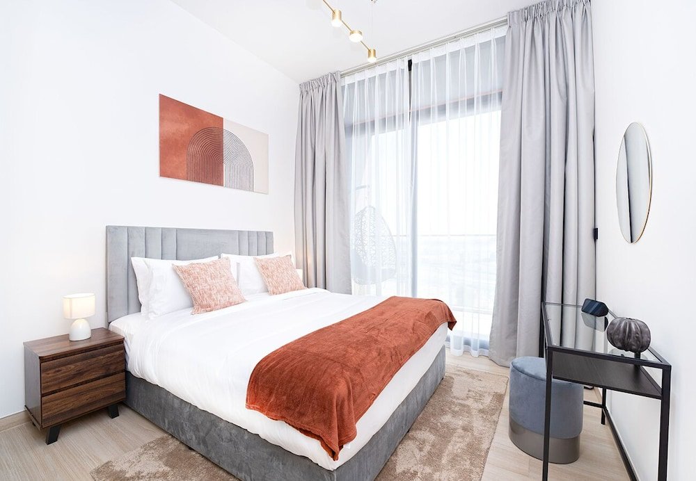Дубай: EasyGo - Binghatti Luna Iconic 1Bedroom