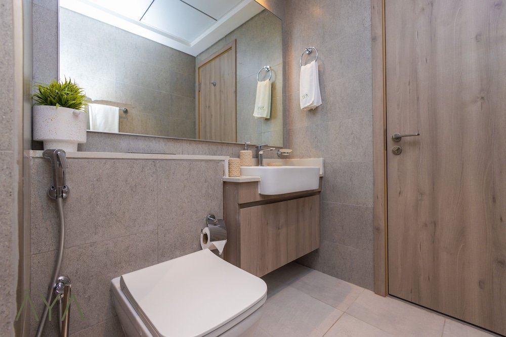 Дубай: Aya - Beverly Hills 2BR Apartment With Balcony
