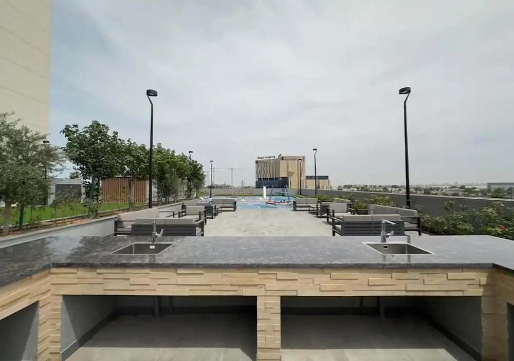 Дубай: Aya - Beverly Hills 2BR Apartment With Balcony