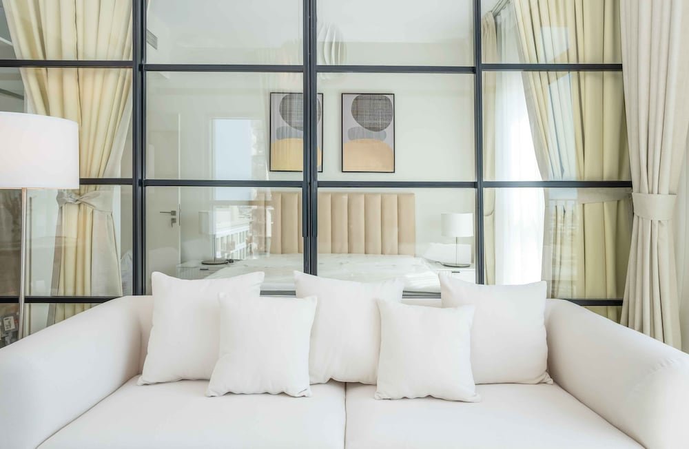 Дубай: Luxury Brand New 2BR Apt at Dubai Hills