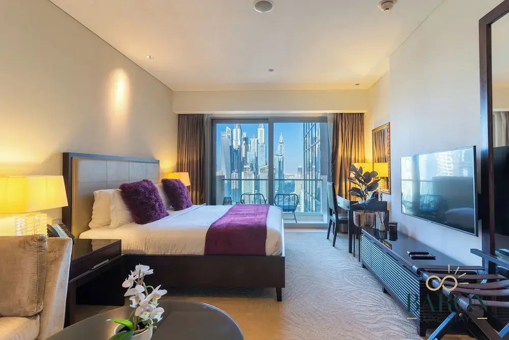 Дубай: Address Dubai Marina  Luxe Studio 31
