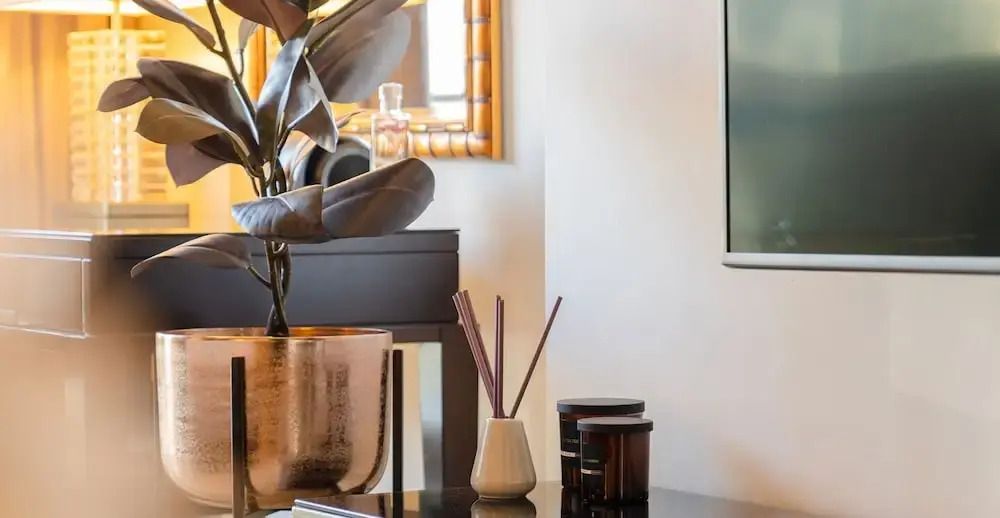 Дубай: Address Dubai Marina  Luxe Studio 31