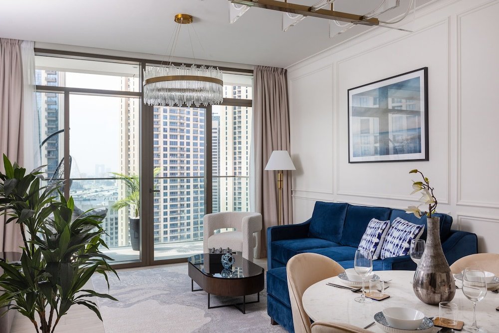 Дубай: Stylish 1BR at Palace Residences