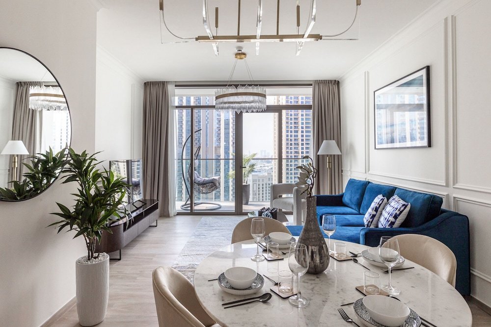 Дубай: Stylish 1BR at Palace Residences