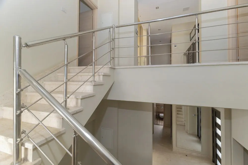 Шейх Заед Сити: Villa With Private Pool In Beverly Hills