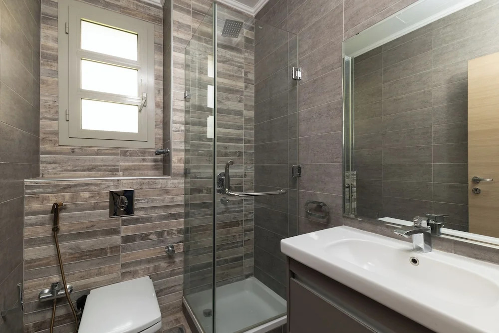Шейх Заед Сити: Villa With Private Pool In Beverly Hills