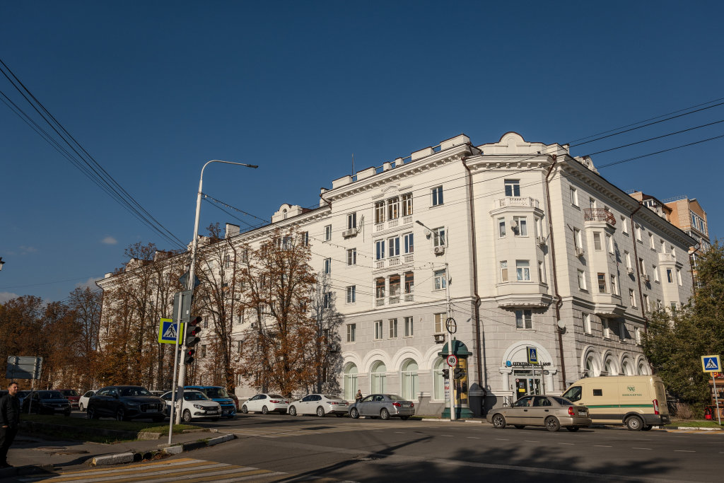 carousel image 0