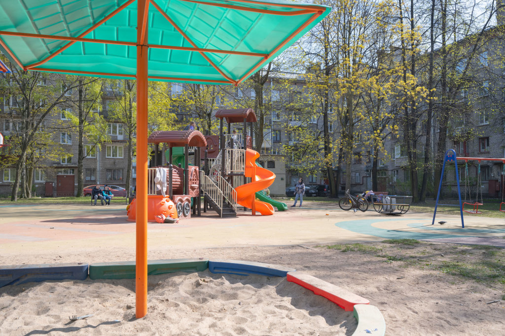 Санкт-Петербург: Квартира с панорамным видом на Васильевском Острове