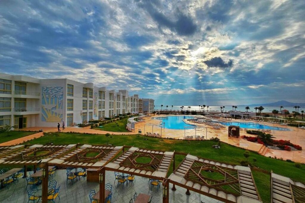 Amarina Star Resort & Aqua Park — фото 1