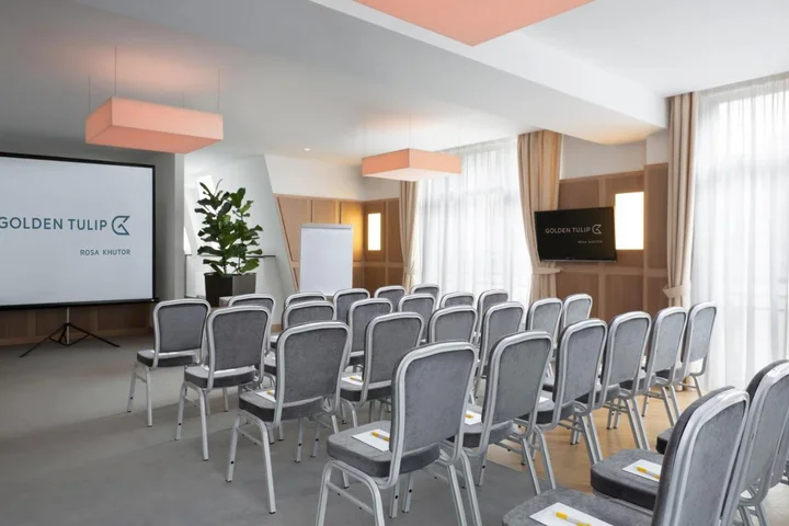 Красная Поляна: Отель Golden Tulip