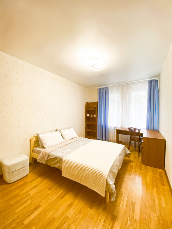 Вологда: Апартаменты 3х-комнатные на Советском проспекте 84 А, MyHome-Vologda