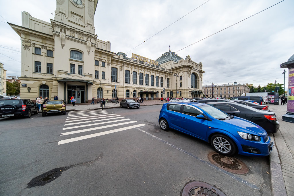 Санкт-Петербург: Квартира у Витебского вокзала и метро Пушкинская