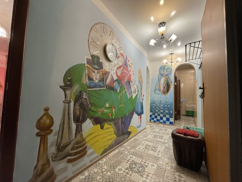 Санкт-Петербург: Квартира Alice in Wonderland