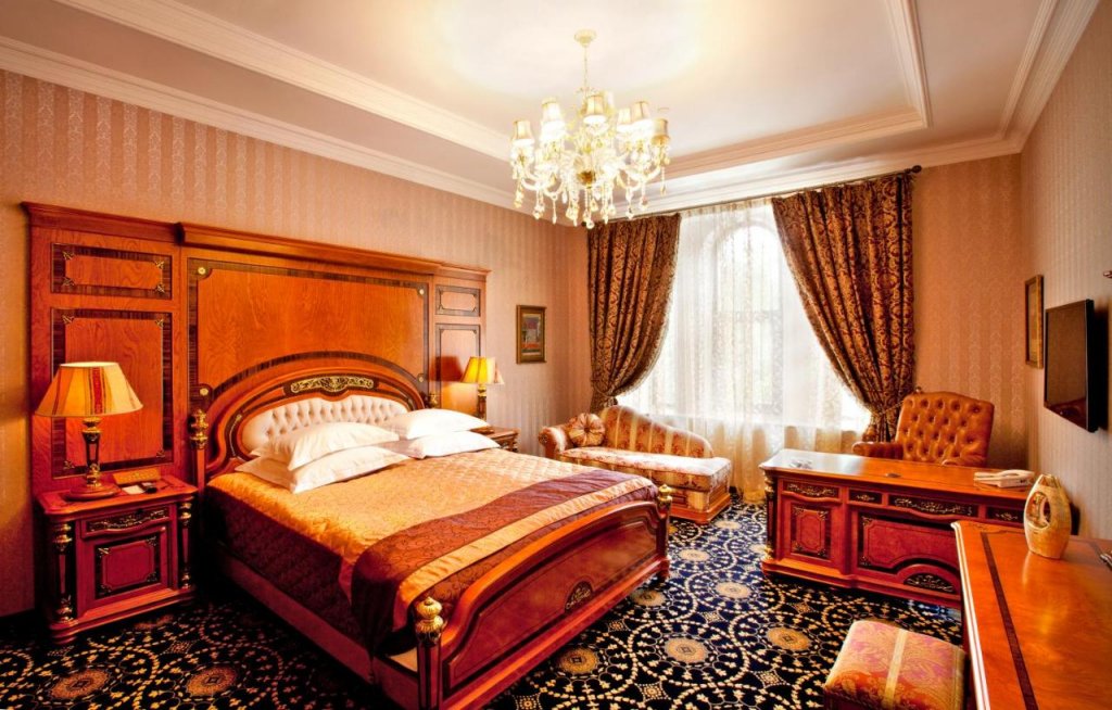Баку: Shah Palace Luxury Museum Hotel (by Travel Agency)