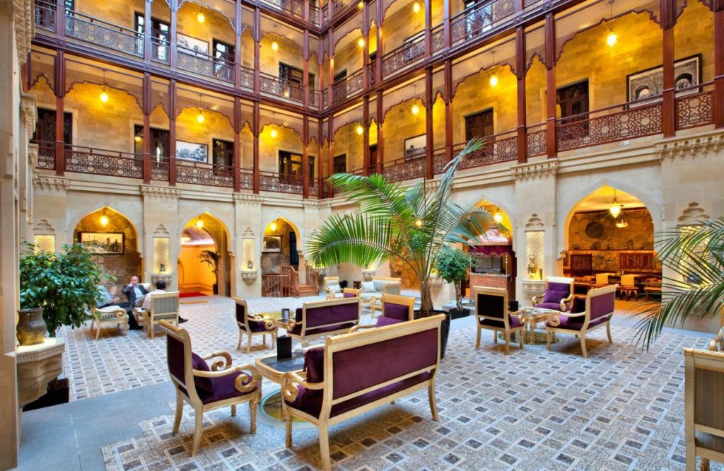 Баку: Shah Palace Luxury Museum Hotel (by Travel Agency)