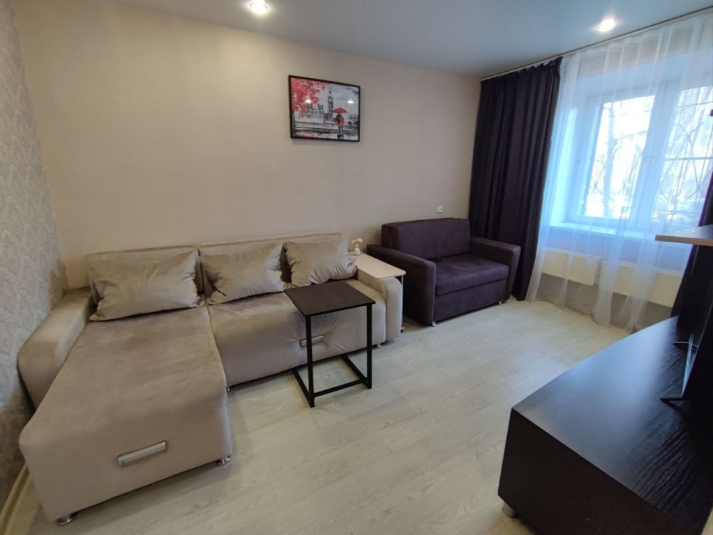 Красноярск: Квартира на пр-те Металлургов 30В