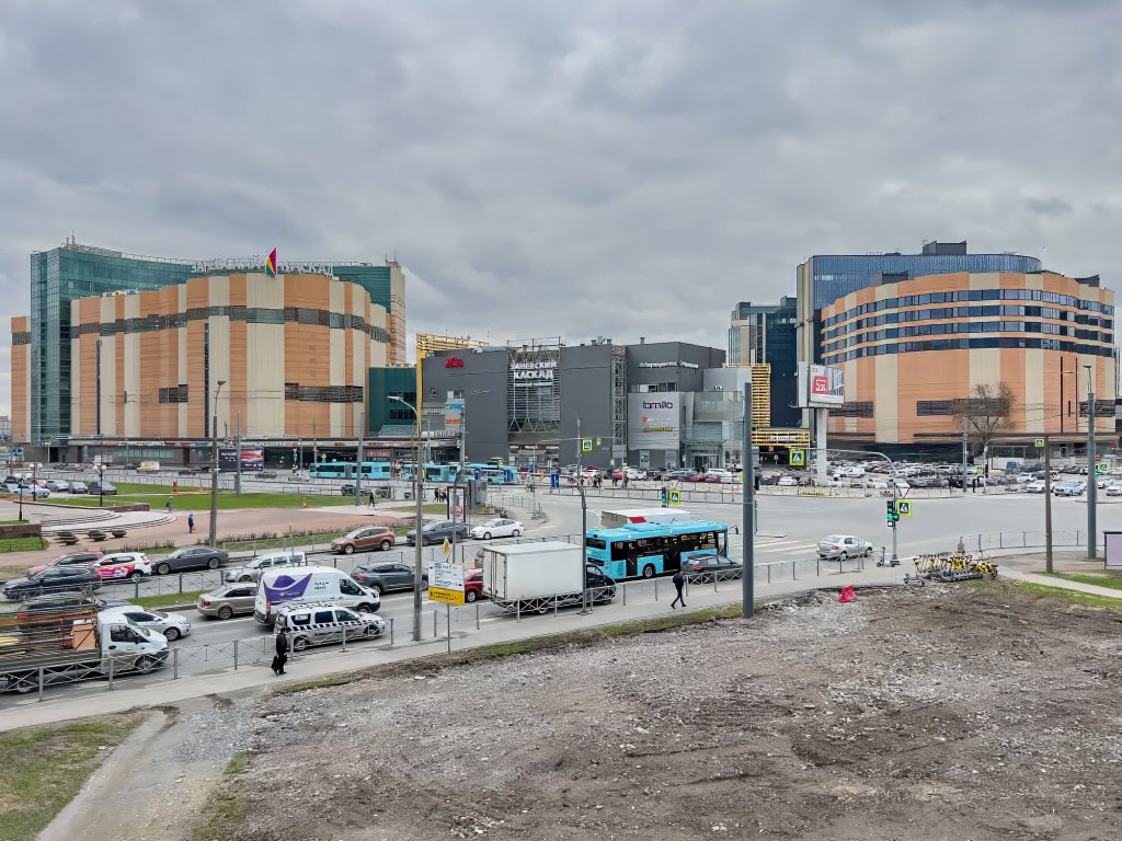 Санкт-Петербург: Квартира у Метро и Ладожского Вокзала