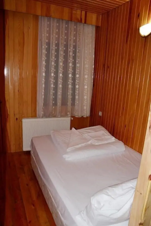 Узунгёль: Uğur Motel