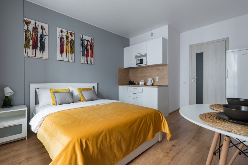 Санкт-Петербург: Квартира Kvartirika Yellow Home у Финского залива