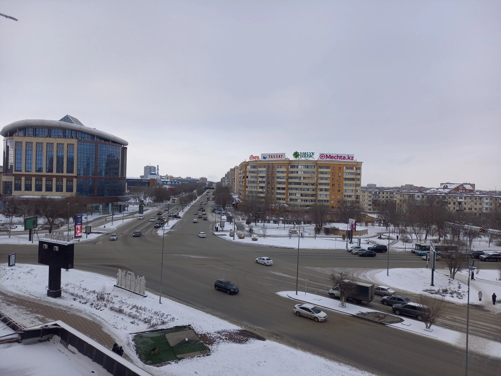 Актобе: Квартира Центр Гостеприимства