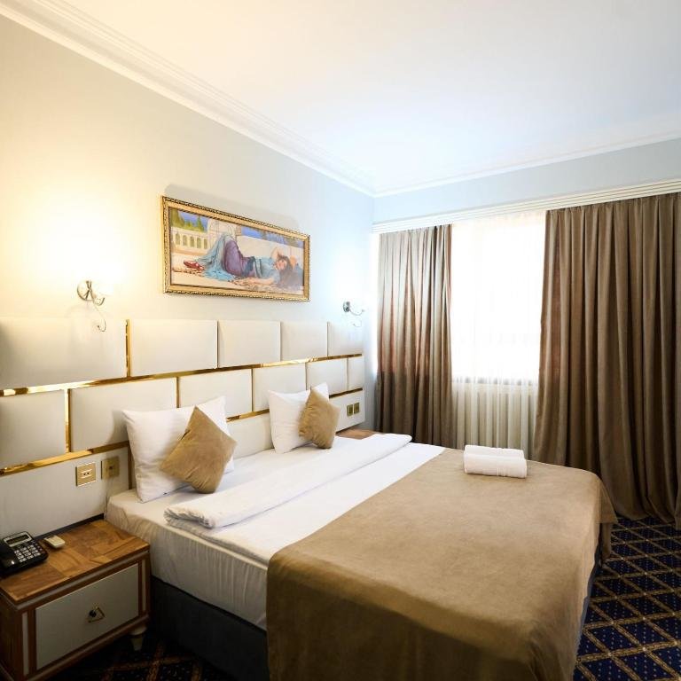 Баку: Bey Hotel Baku