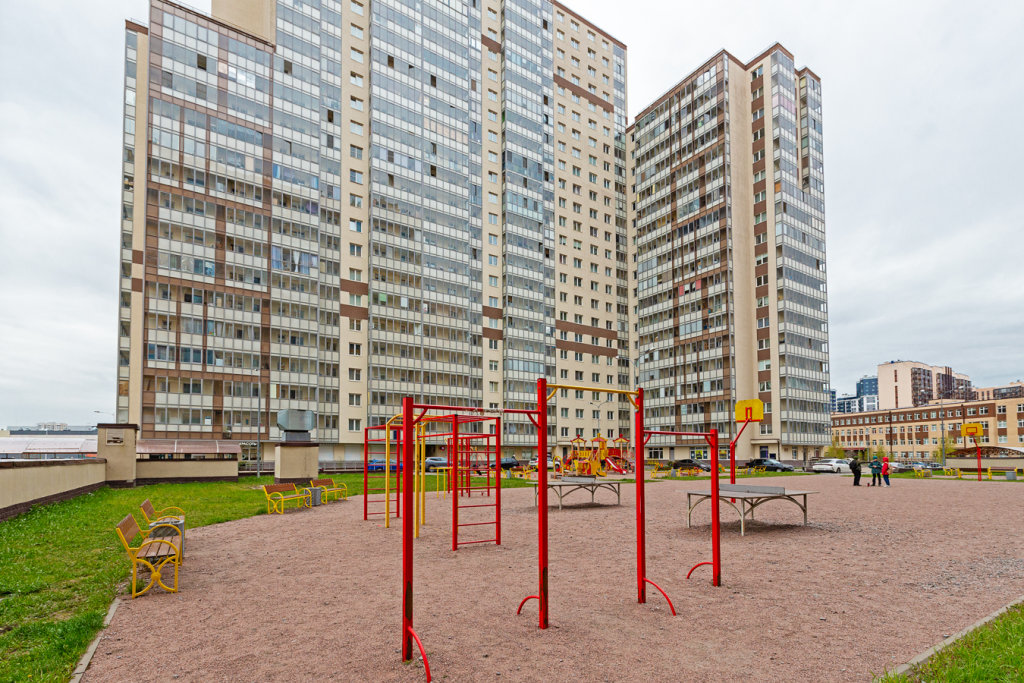 Санкт-Петербург: Квартира Дизайнерская у метро Девяткино