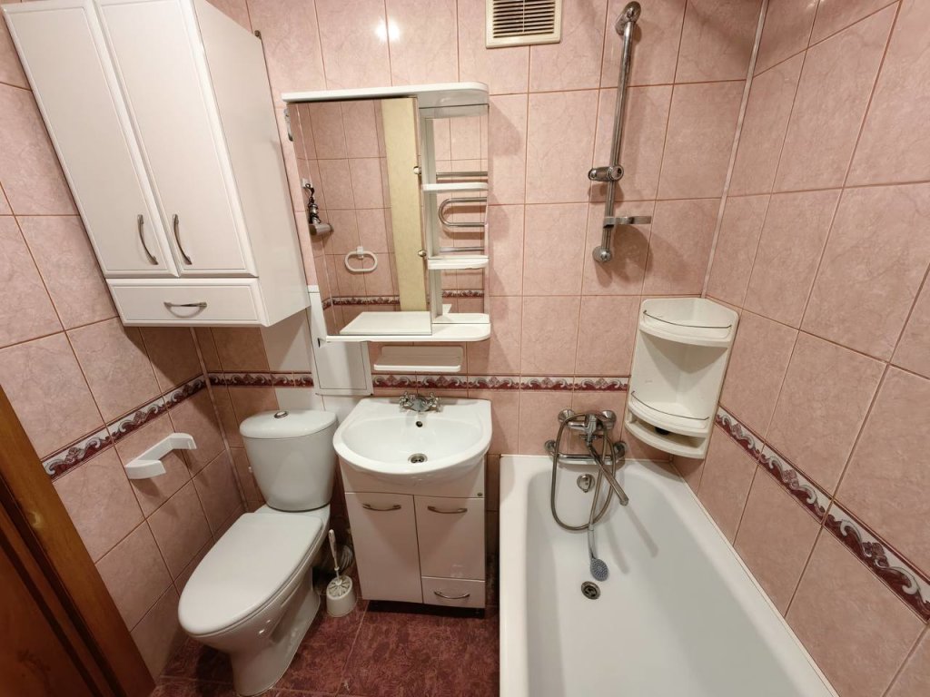 Северодвинск: Апартаменты Like Home возле завода Севмаш