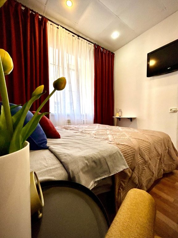 Санкт-Петербург: Меблированные комнаты  Openhome guest house room #5