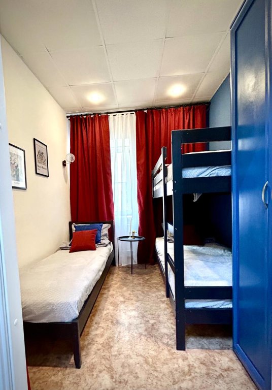Санкт-Петербург: Меблированные комнаты OpenHome guest house