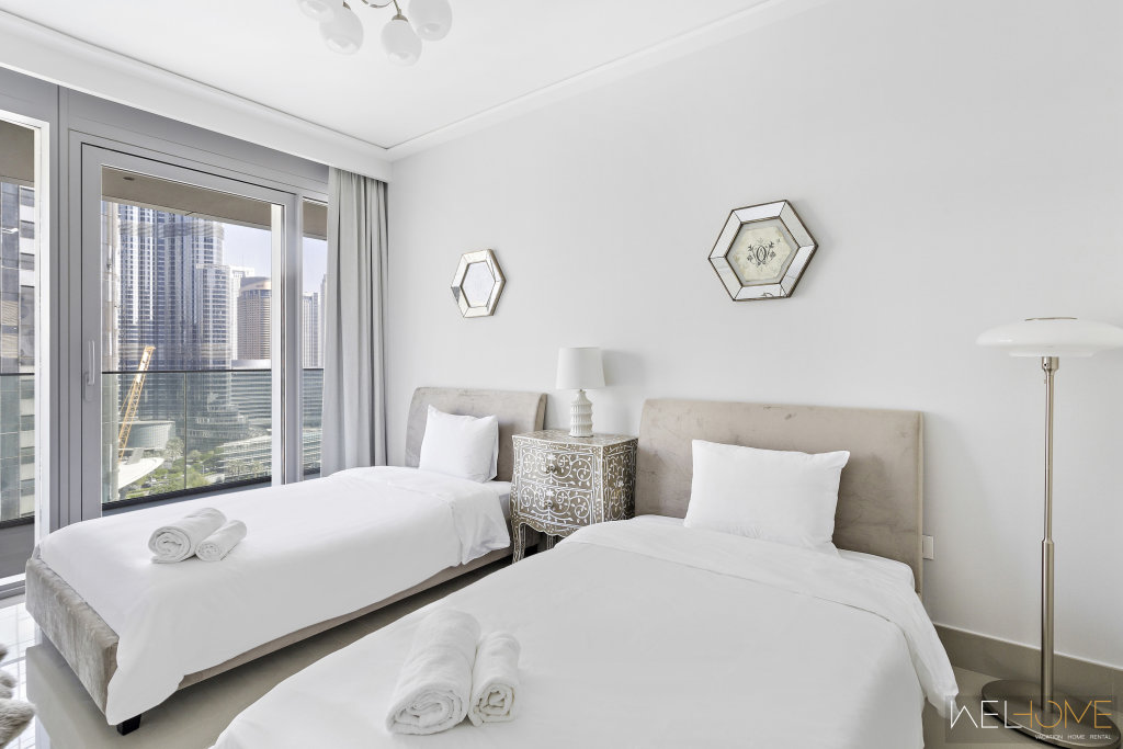 Дубай: Апартаменты WelHome Luxury Apartment Facing Burj Khalifa with Terrace