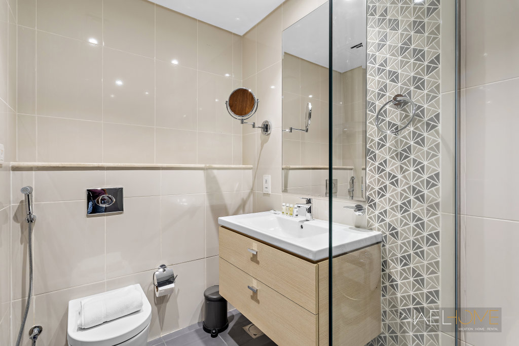 Дубай: Апартаменты WelHome - Charming Breathtaking 1BR Apt. In Damac Hills