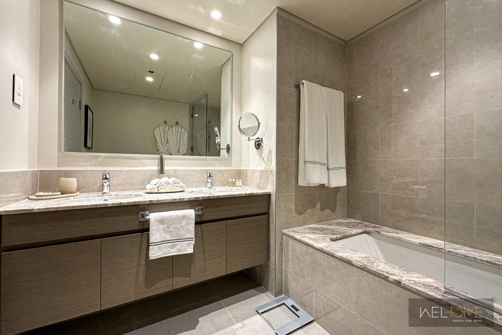 Дубай: Апартаменты WelHome Luxury 2BR Beautiful Apt in Forte T1 Downtown