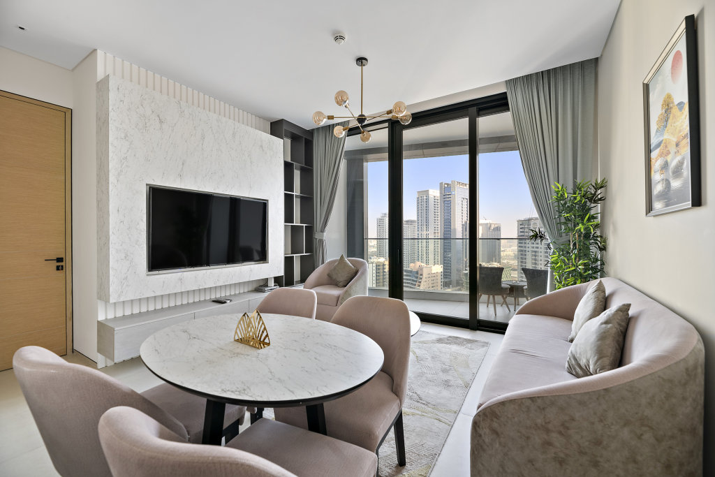 Дубай: Апартаменты WelHome - Fancy Apt with Balcony and Exceptional Canal Views