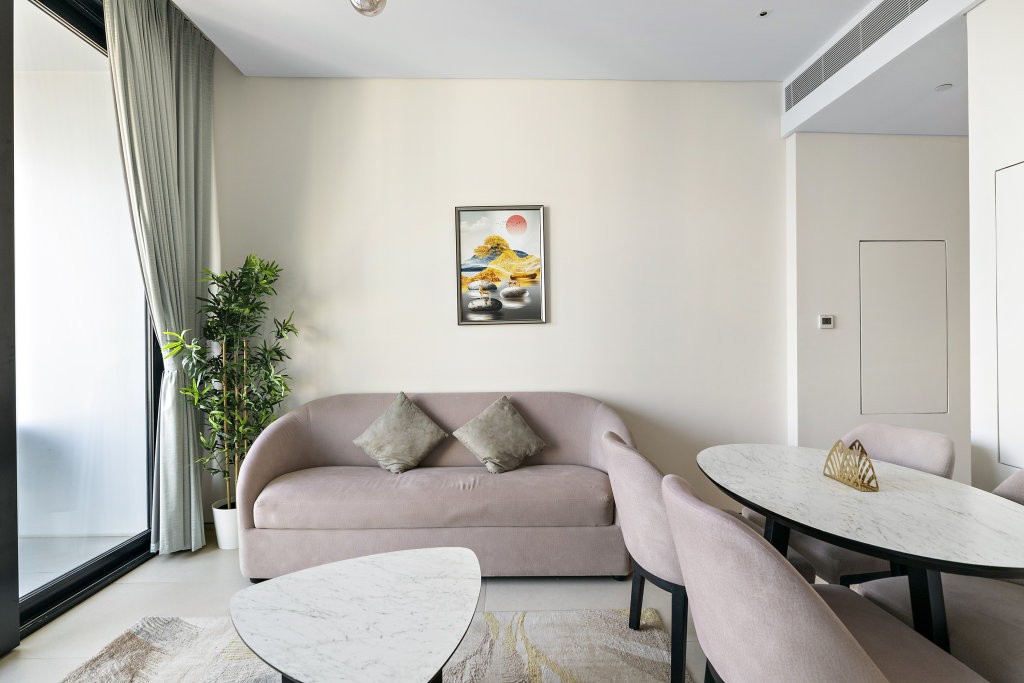 Дубай: Апартаменты WelHome - Fancy Apt with Balcony and Exceptional Canal Views