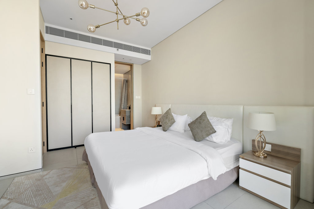 Дубай: Апартаменты WelHome - Fancy Apt with Balcony and Exceptional Canal Views