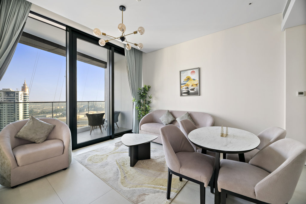 Дубай: Апартаменты WelHome - Fancy Apt with Balcony and Exceptional Canal Views