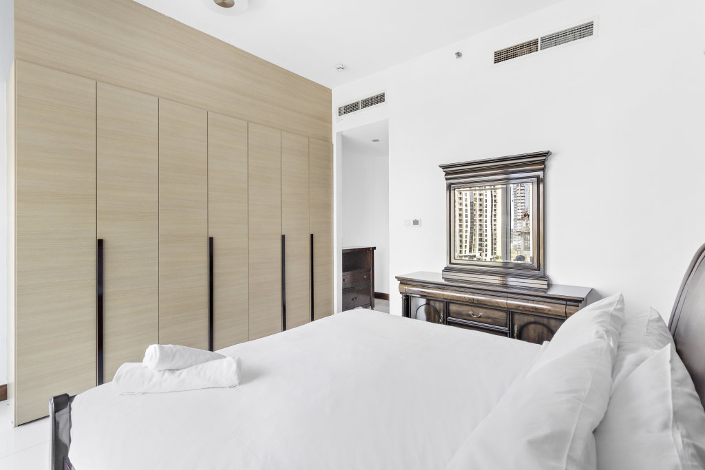 Дубай: Апартаменты WelHome - Urban Retreat with Terrace and City Views
